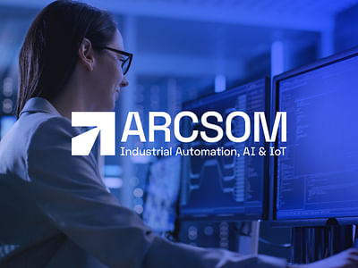 Arcsom's expertise made simple and easy to find - Branding y posicionamiento de marca