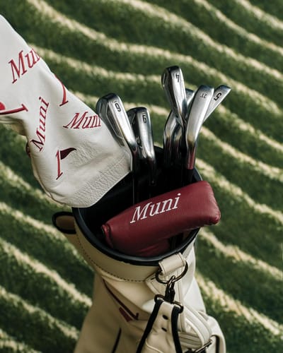 Muni | Indoor Golf Simulator - Redes Sociales