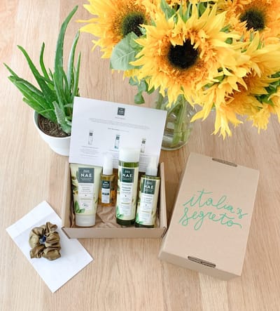 N.A.E - unboxing - Public Relations (PR)