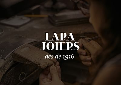 Lara Joiers: El arte de la joyería. - Social Media