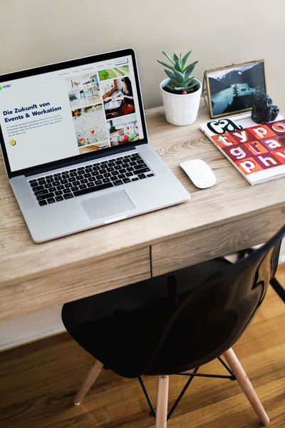 Branding & Webdesign: Neue Arbeit im Grünen - Markenbildung & Positionierung