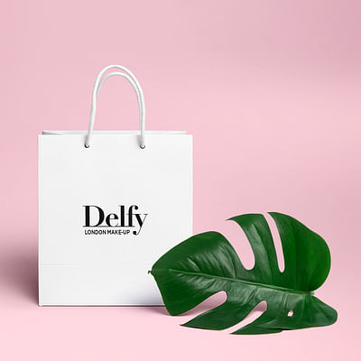 Delfy Cosmetics - Branding y posicionamiento de marca