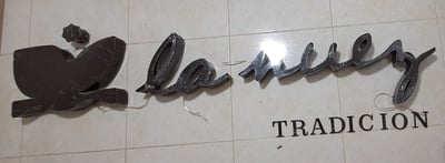 Publicidad exterior y branding para locales - Advertising