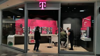 Smart Digital Signage Revolution for T-Mobile - Développement de Logiciel