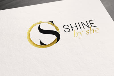 Shine be She: Een stralende branding - Website Creatie
