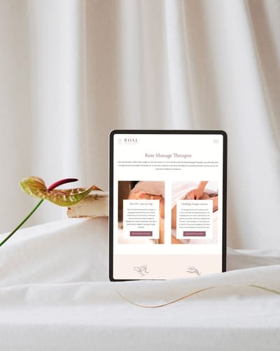 Rose | Identité, Site internet, Réseaux Sociaux - Community management