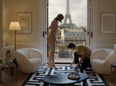 H & M Ad Falling in Love - Advertising