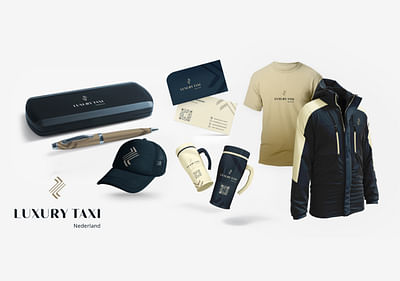Luxury Taxi Nederland | Branding & DM & Web - Community Management