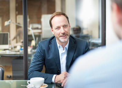 Finanzen: B2B-PR für mehr Markenbekanntheit - Public Relations (PR)