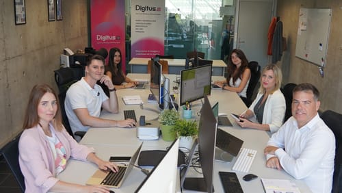 Digitus cover