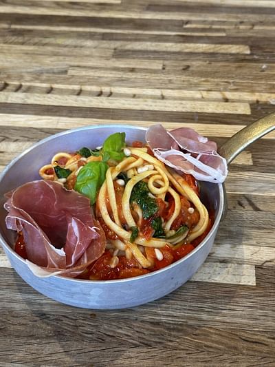 Atelier de cuisine avec le Jambon de Parme ! - Social Media