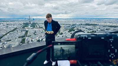 Publicité pour LVMH en collaboration avec Léon Marchand post JO - Advertising