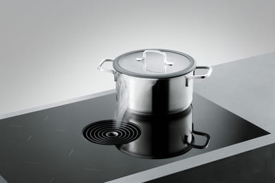 BergHOFF Worldwide Commercial product photography and video - Video Production