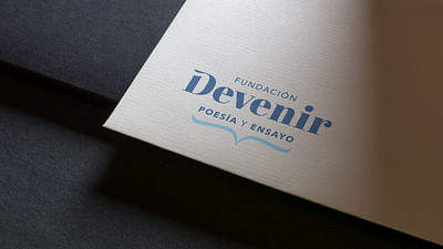 Diseño de imagen para la Fundación Devenir - Branding & Positionering