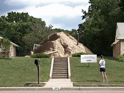 Sawdust House - Advertising