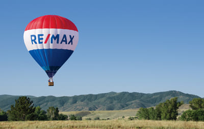 RE/MAX Suma | Sitio Web Institucional + Intranet - Creación de Sitios Web