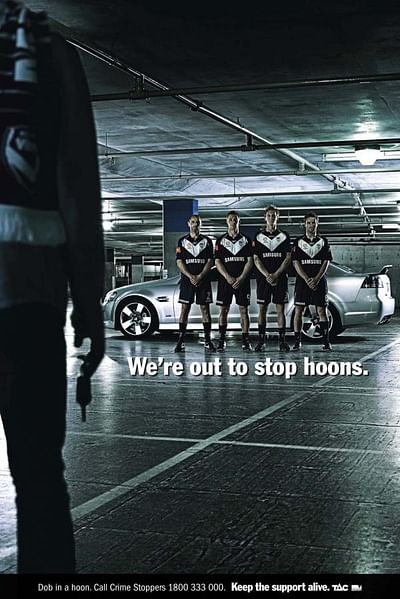 Hoons - Publicidad