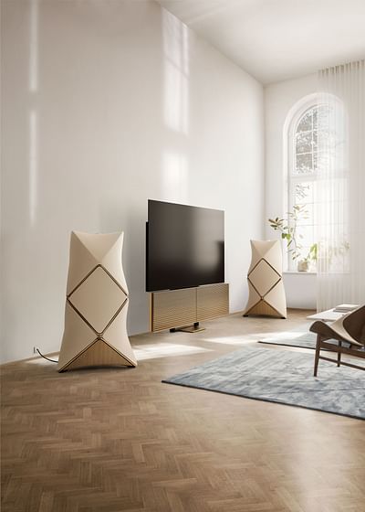 BANG & OLUFSEN 95TH ANNIVERSARY GOLDEN COLLECTION - Copywriting