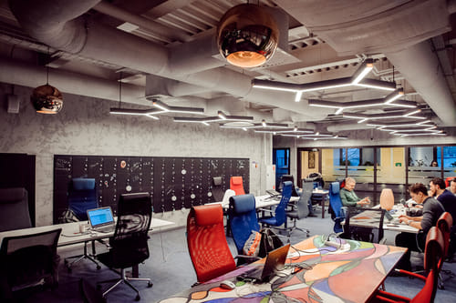 Xynario l Elite Hubspot Partner Agency cover