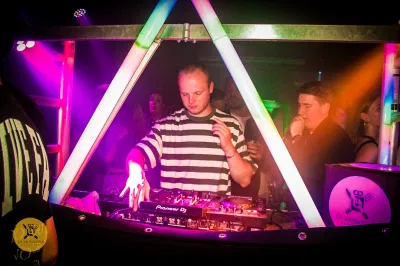 DJ-Cloud - Publicité en ligne