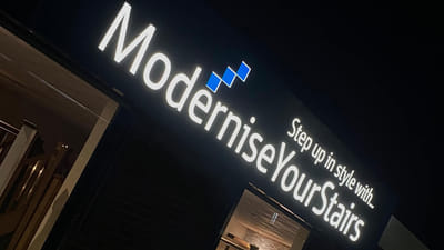 Modernise Your Stairs Signage Design - Grafikdesign