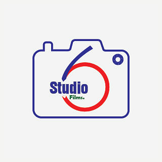 Studio 5 Logo Designing - Graphic Design