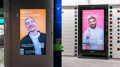 Sephora — DOOH Hiring Sephora Champs Elysées - Fotografía