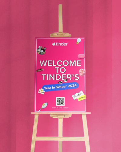 Tinder "Dump Your Baggage" Truck Campaign - Social Media