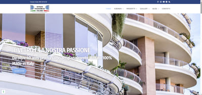 Sito aziendale Vetrate Panoramiche Italiane - Creación de Sitios Web