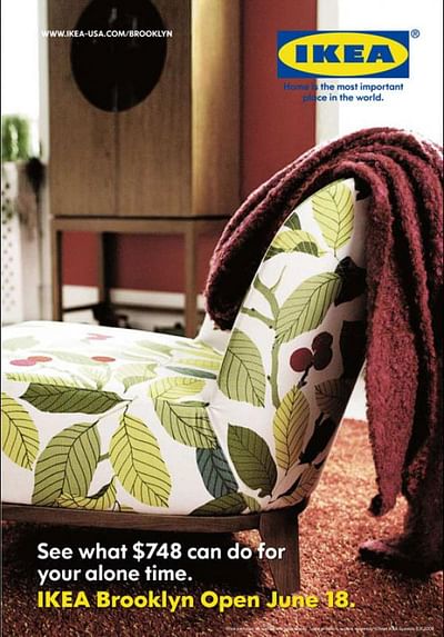 Leaf Chair With Blanket - Advertising