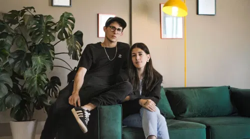 Bong Studio cover