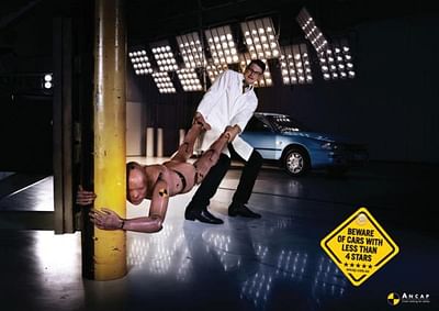 Pole - Publicité