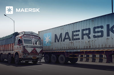 Maersk: Inconsistent branding - Graphic Design
