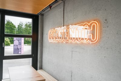 Eleventh Floor - Smash Burger By Noue Studio - Publicité