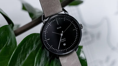 RUNA Studios | Brandbuilding & Watch "AVALT" - Onlinewerbung