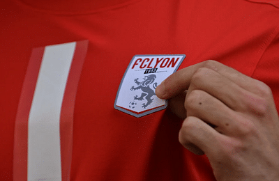 Refonte image de marque pour le FC Lyon - Image de marque & branding