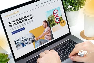 Diseño web Autoescuela Forti - Creación de Sitios Web